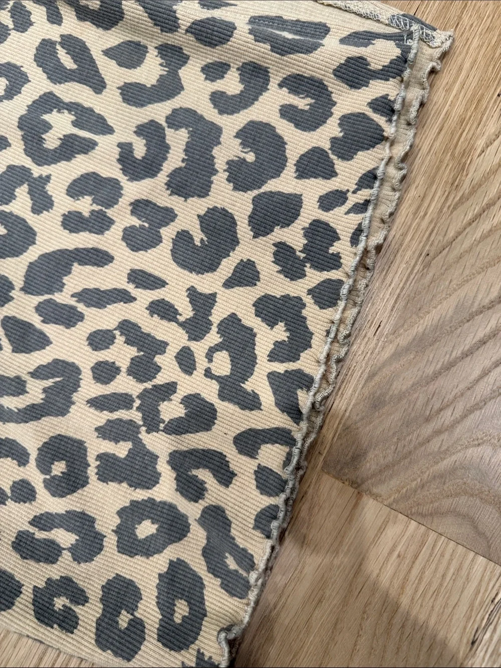 Ascot + Hart Gray Tan Leopard Print Ribbed Knit Maxi Skirt Size S